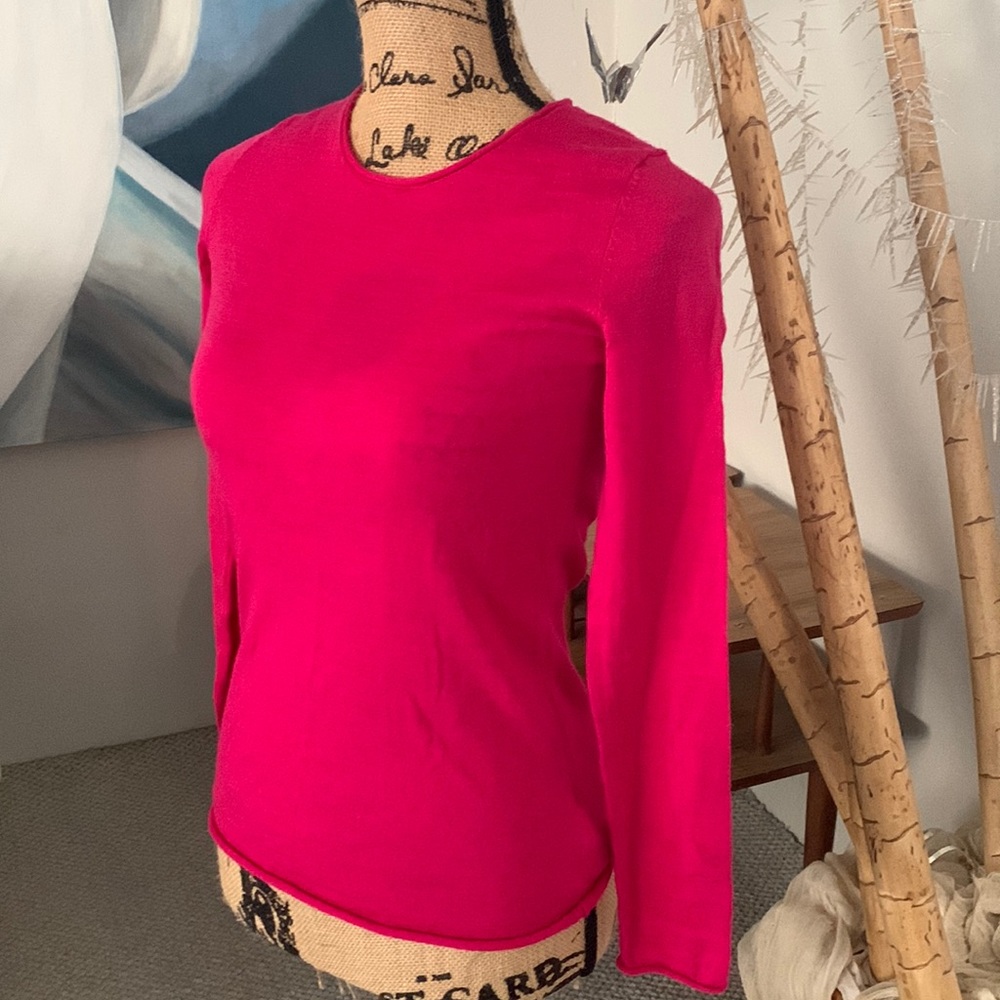 Ellen Tracy ultra fine extra fine merino wool Fuschia sweater S